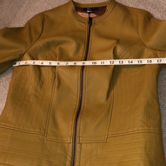 PETITES - Faux Leather Jacket - Size PM - Picture 9 of 9